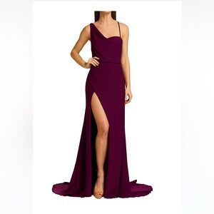 Vera Wang Bride formal gown